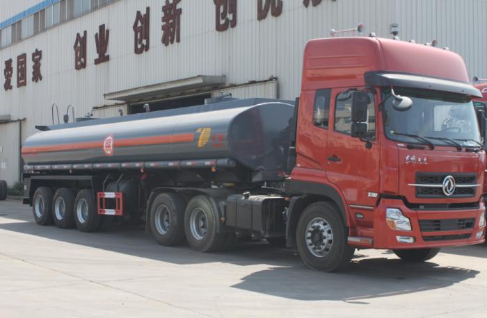 China sulfuric acid PE lined steel tanker semi-trailer